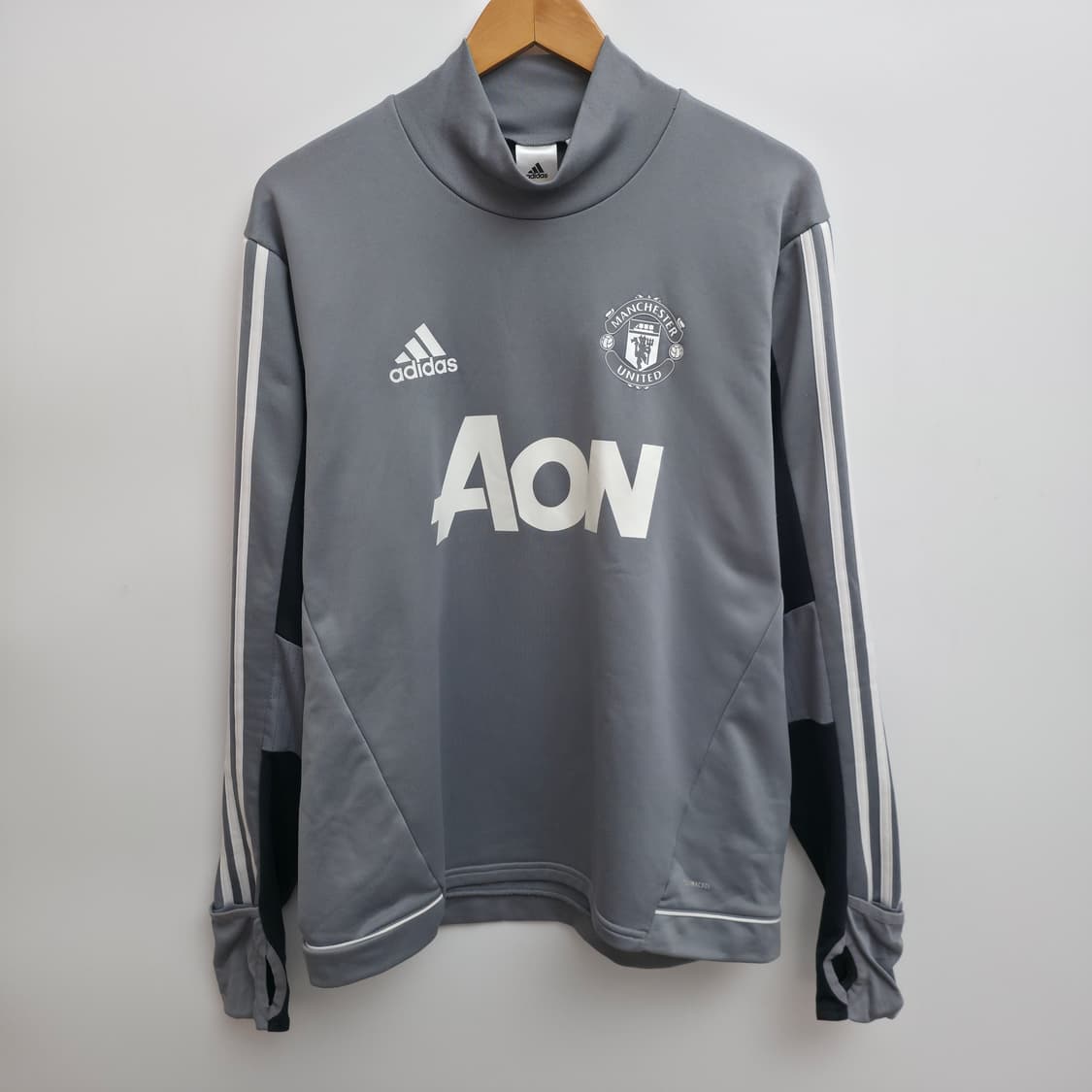 [XXL] 아디다스 맨유 그레이 트레이닝 탑 상품이미지1