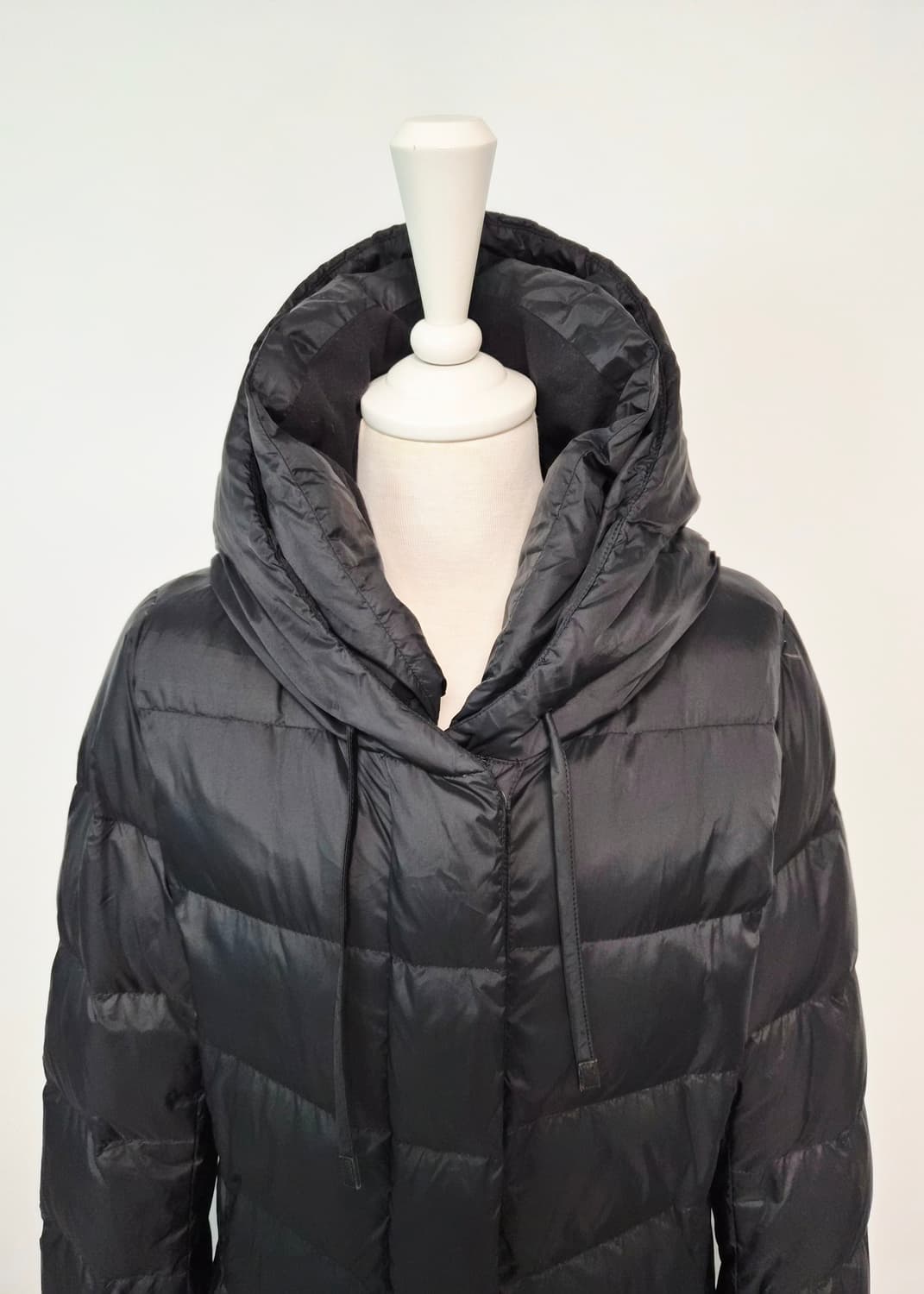 폴로 랄프로렌 다운 블랙 롱패딩 상품이미지4