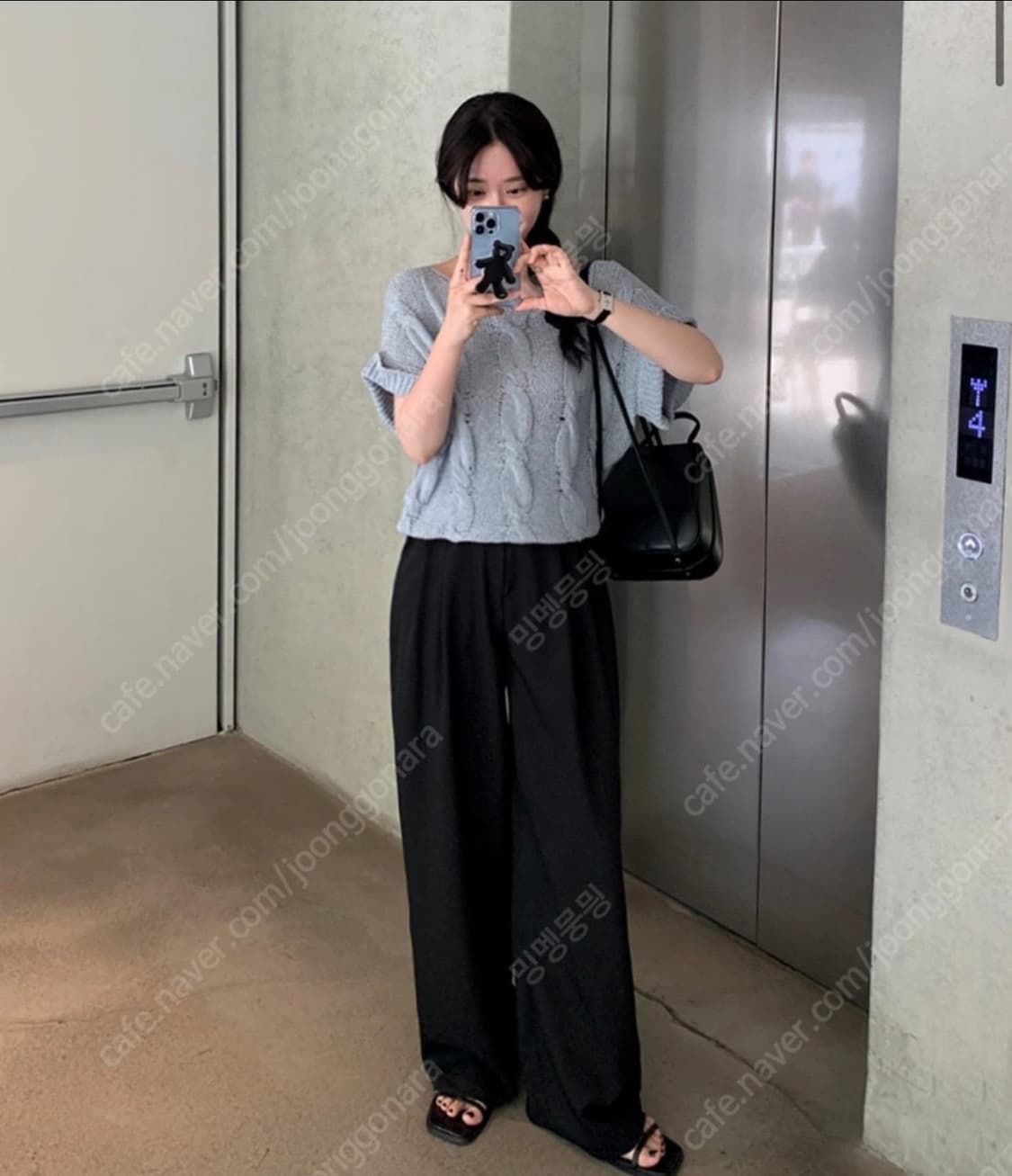 어리틀빗 트위스트 보트넥 루즈니트 상품이미지3