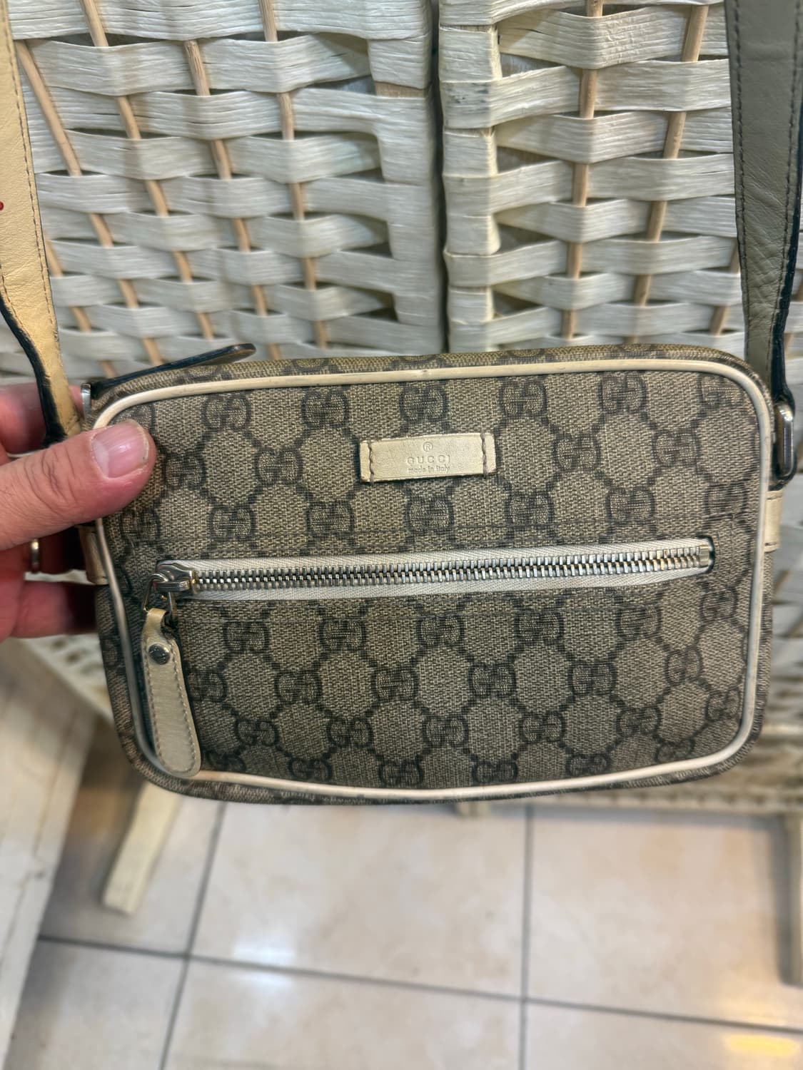 정품 구찌 GG 미니 크로스백 팝니다 상품이미지2