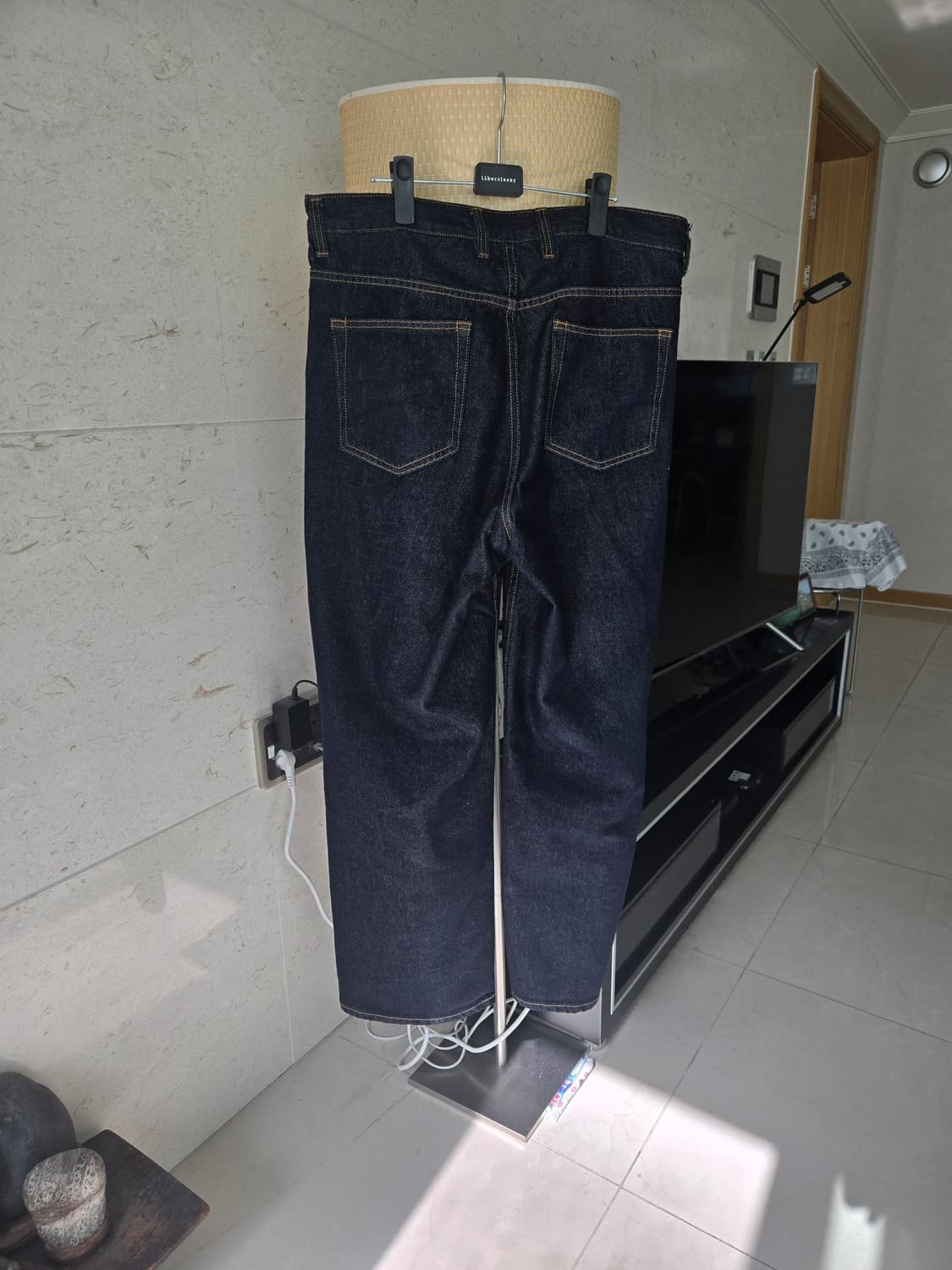 일꼬르소 다크 네이비 색상 와이드 데님 L사이즈 상품이미지3