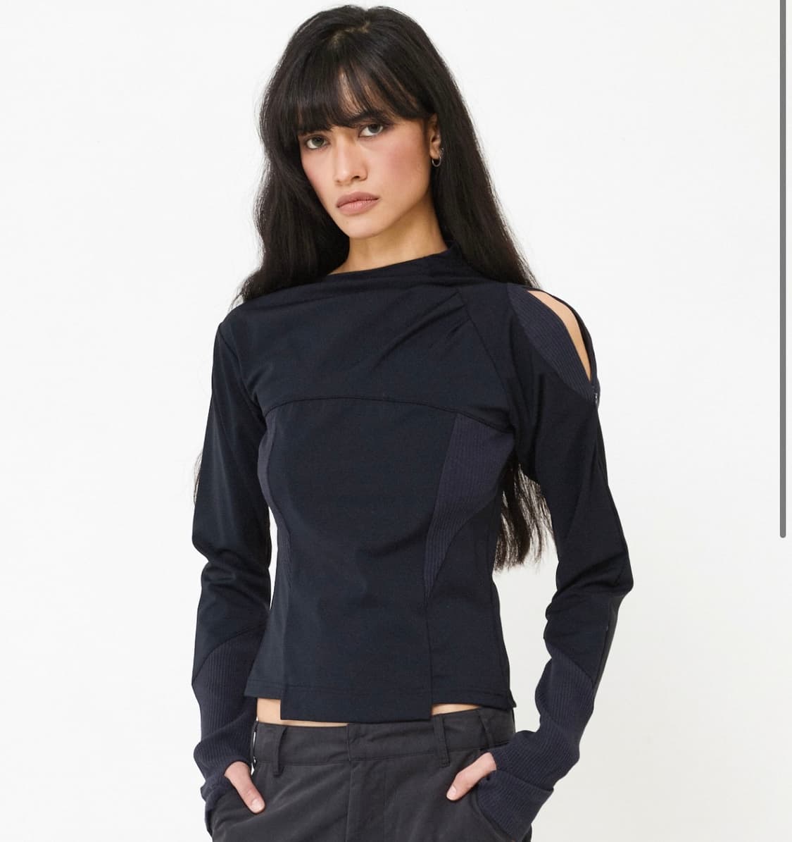 wettag FRONT TUCK RIB PANEL TOP 상품이미지1