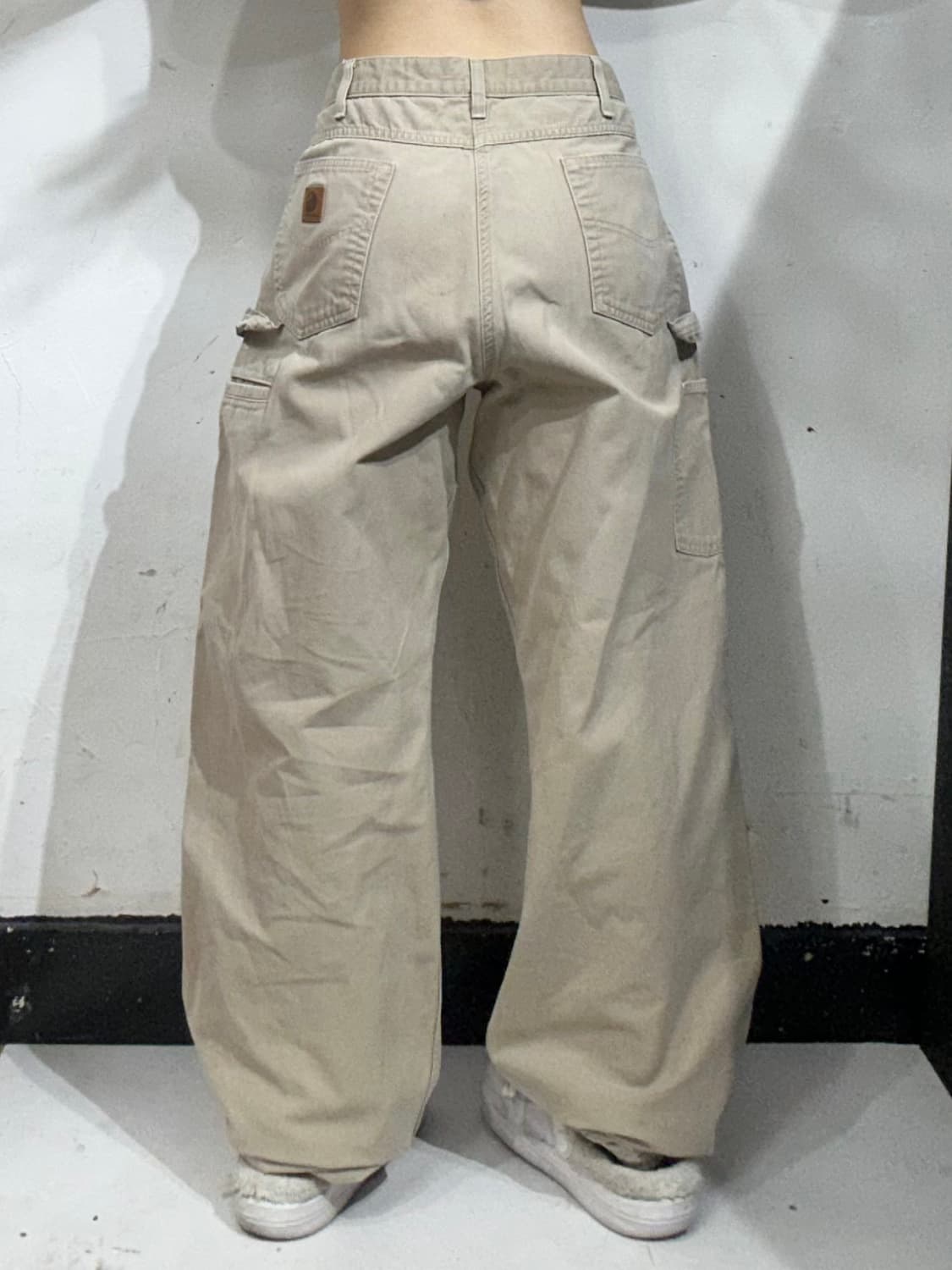 칼하트 b159 베이지 워크 팬츠 가죽탭 와이드 카펜터 바지  상품이미지3