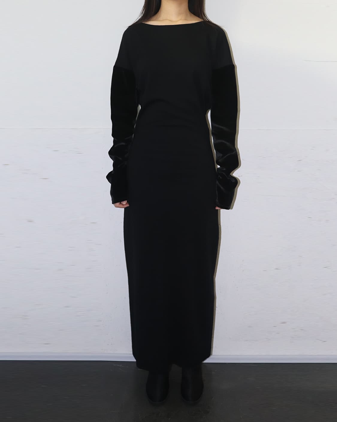 장 폴 고티에 벨벳 슬리브 롱 원피스 상품이미지1