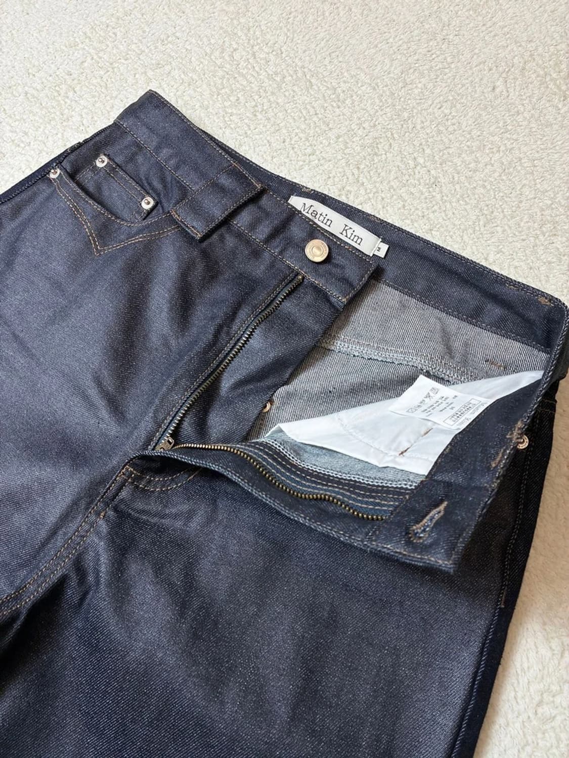 마뗑킴 23FW 포켓 스티치 코팅 데님 팬츠 PN7032 상품이미지3