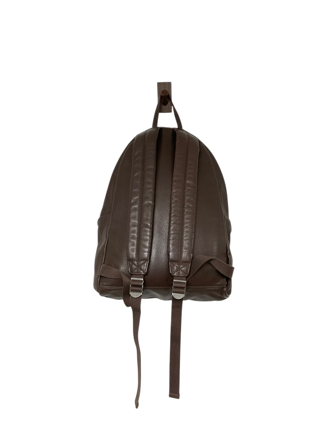 이스트팩 가죽 브라운 백팩 상품이미지3