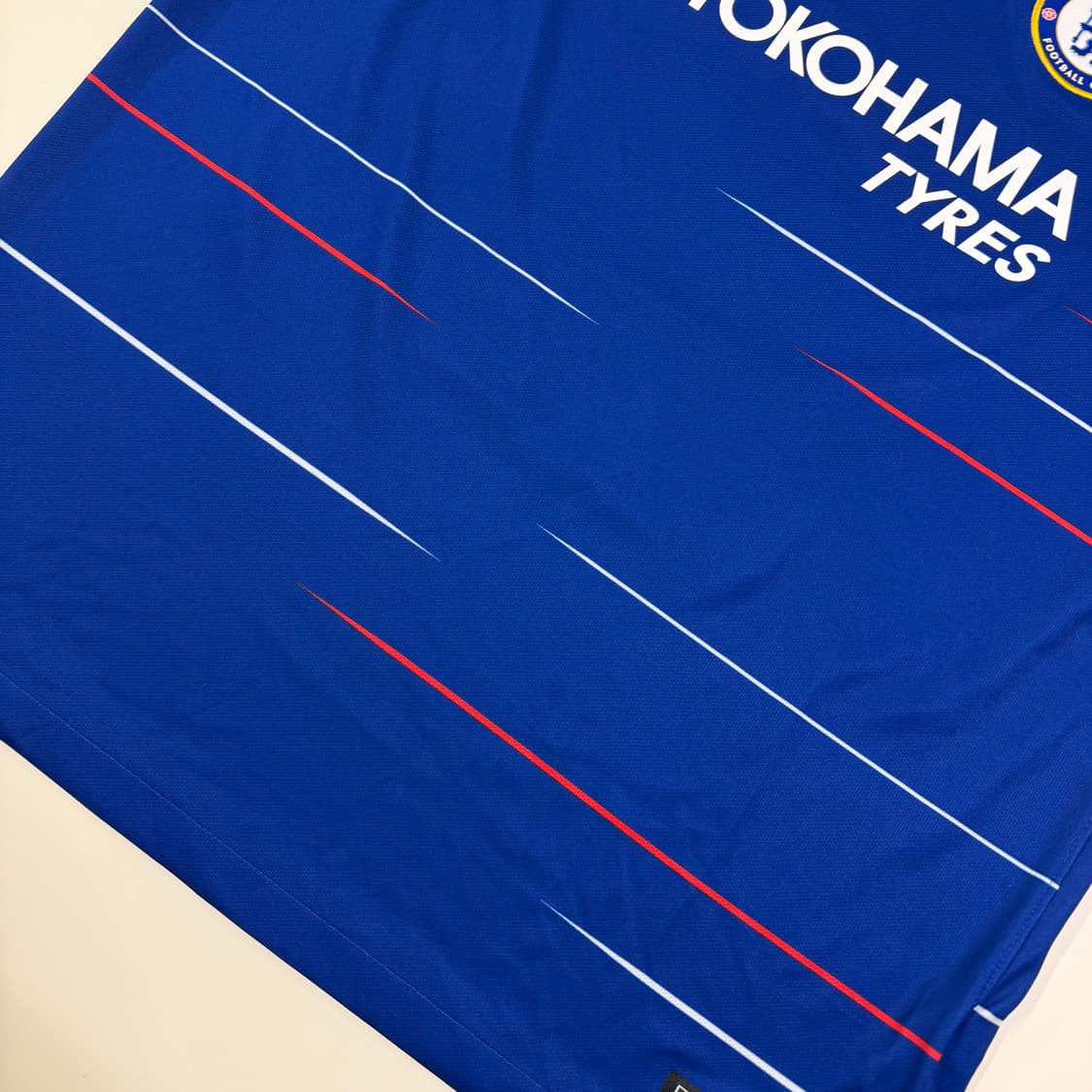 18-19 첼시 홈 아자르 유니폼 상품이미지9