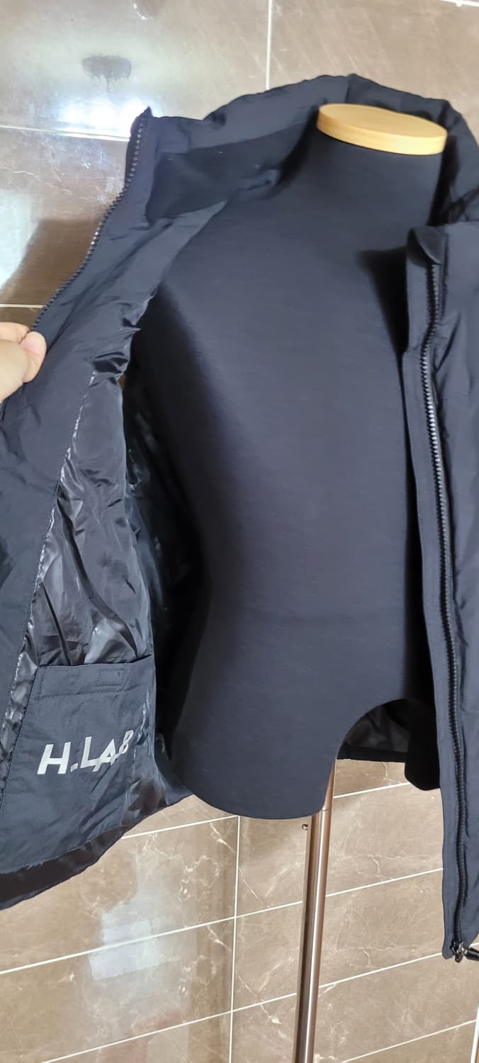 (남성100사이즈) 헤지스 골프 패딩 조끼(거위100) 상품이미지6