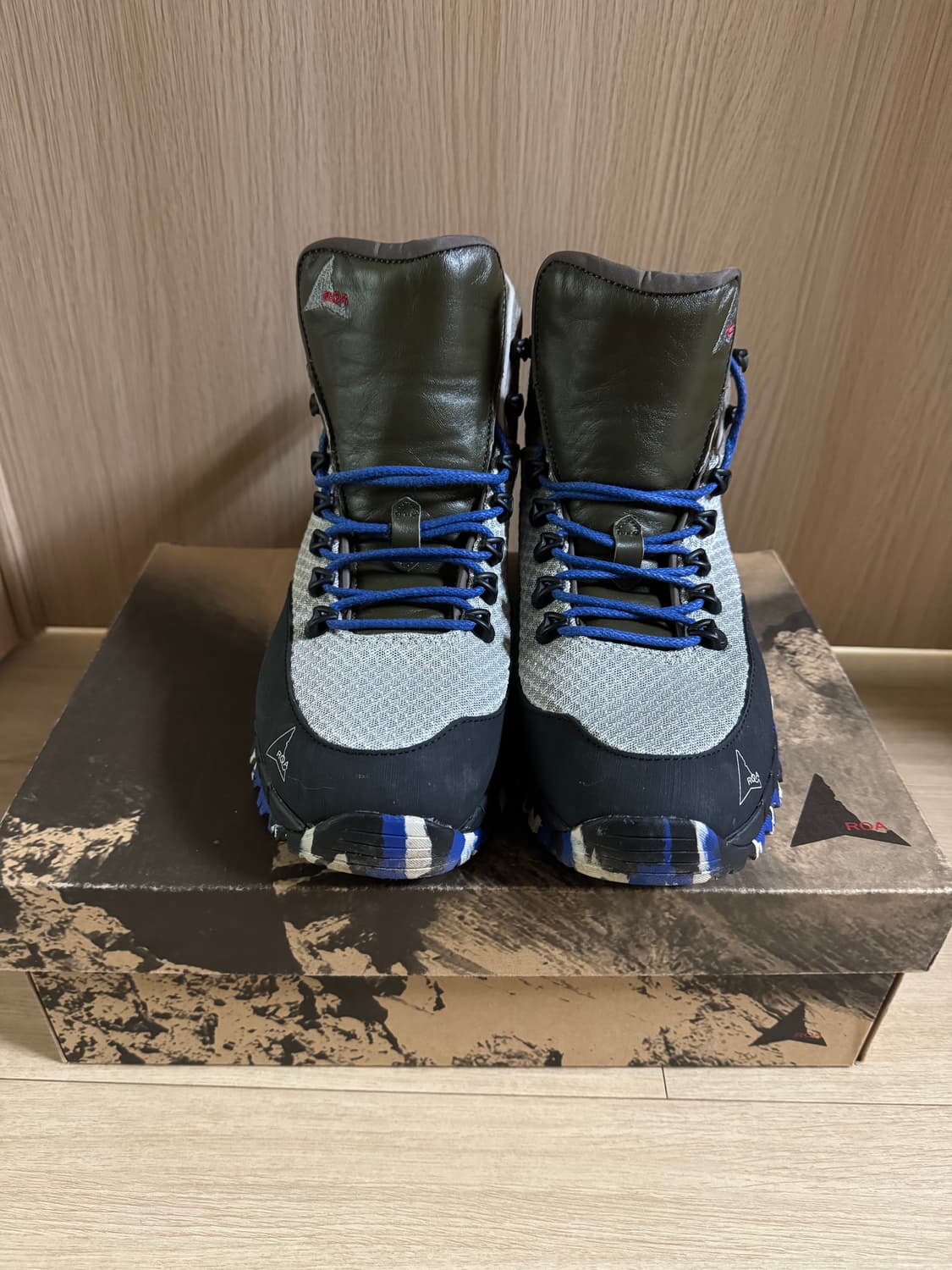 로아 안드레아스 하이킹 부츠 hazelnut/Green 색상입니다 상품이미지6