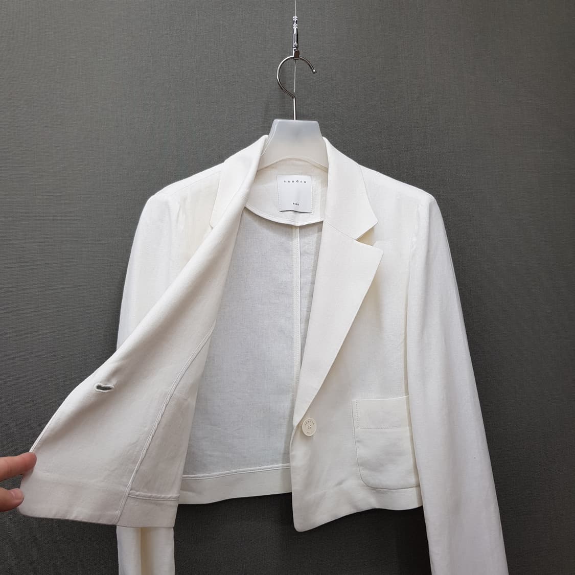 산드로 2021 린넨 크롭 원버튼 자켓 S사이즈 상품이미지6