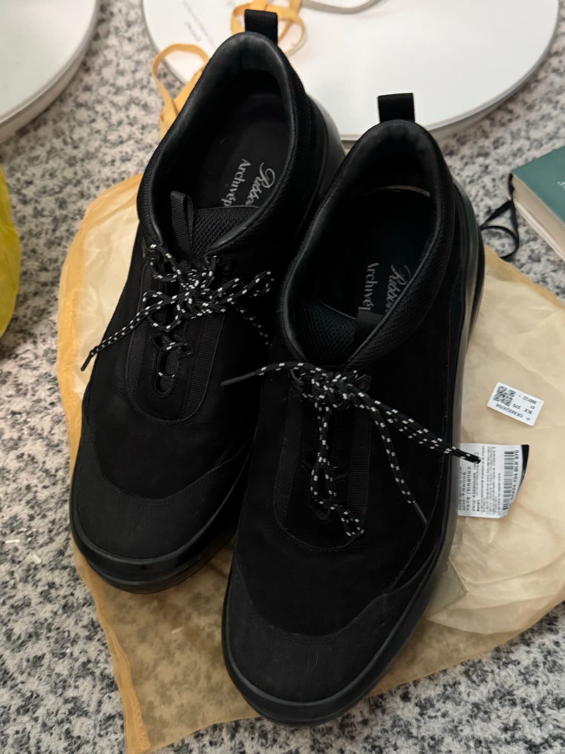 아카이브앱크 리본빛 플랫폼 스니커즈 370 (240) 상품이미지2