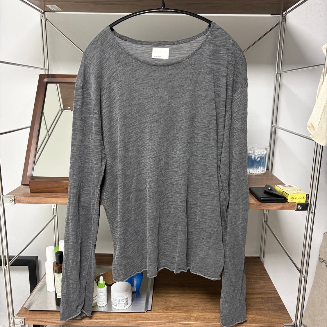 모노프리베 차콜 롱슬리브 1사이즈 새제품 팝니다 상품이미지1