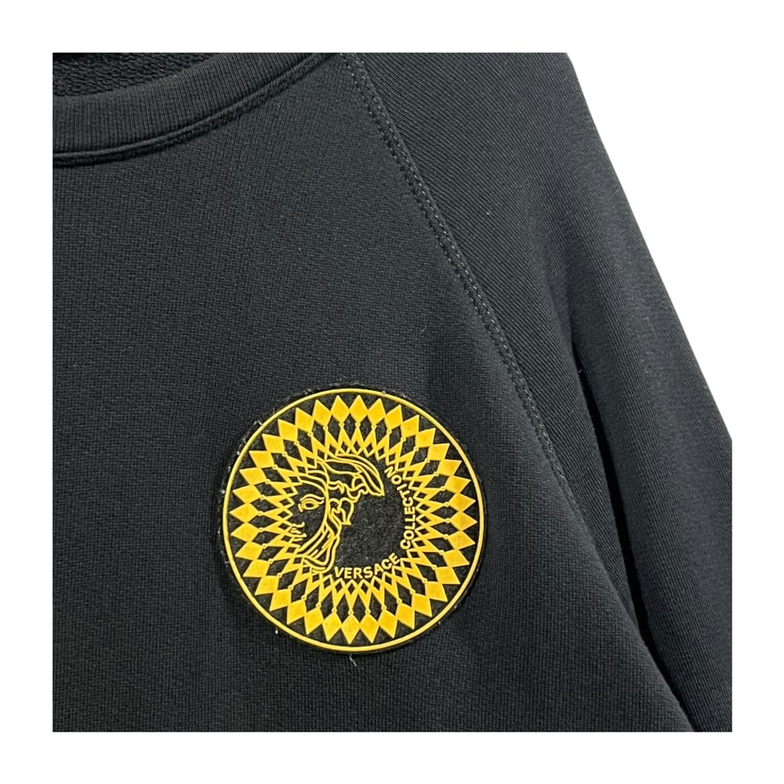 [Versace Collection] 베르사체 컬렉션 메두사 자수 맨투맨 상품이미지3