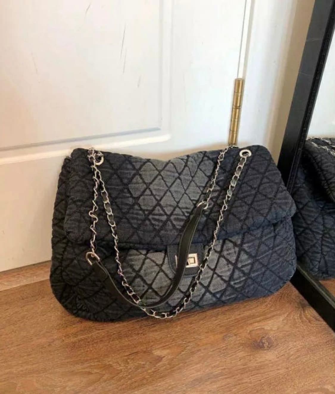 퀄팅 데님 체인 숄더백 상품이미지1