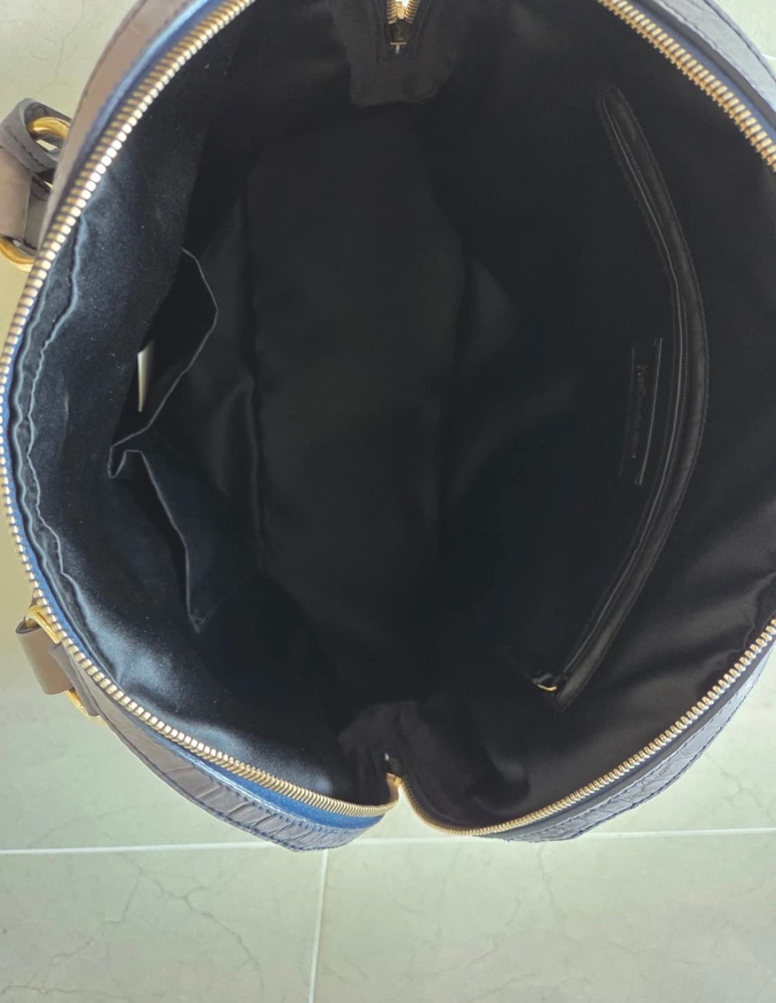 생로랑 크로커다일 뮤즈백 상품이미지6