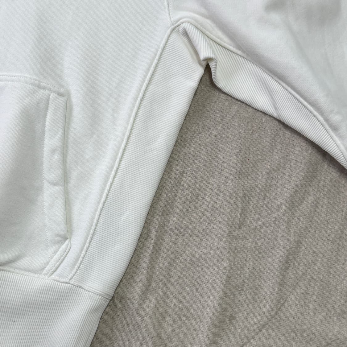 아미 x 푸마 화이트 후드 XXS 상품이미지3