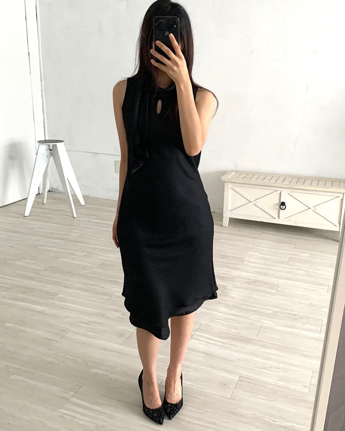 Black Tie Feminine Midi Dress 상품이미지3
