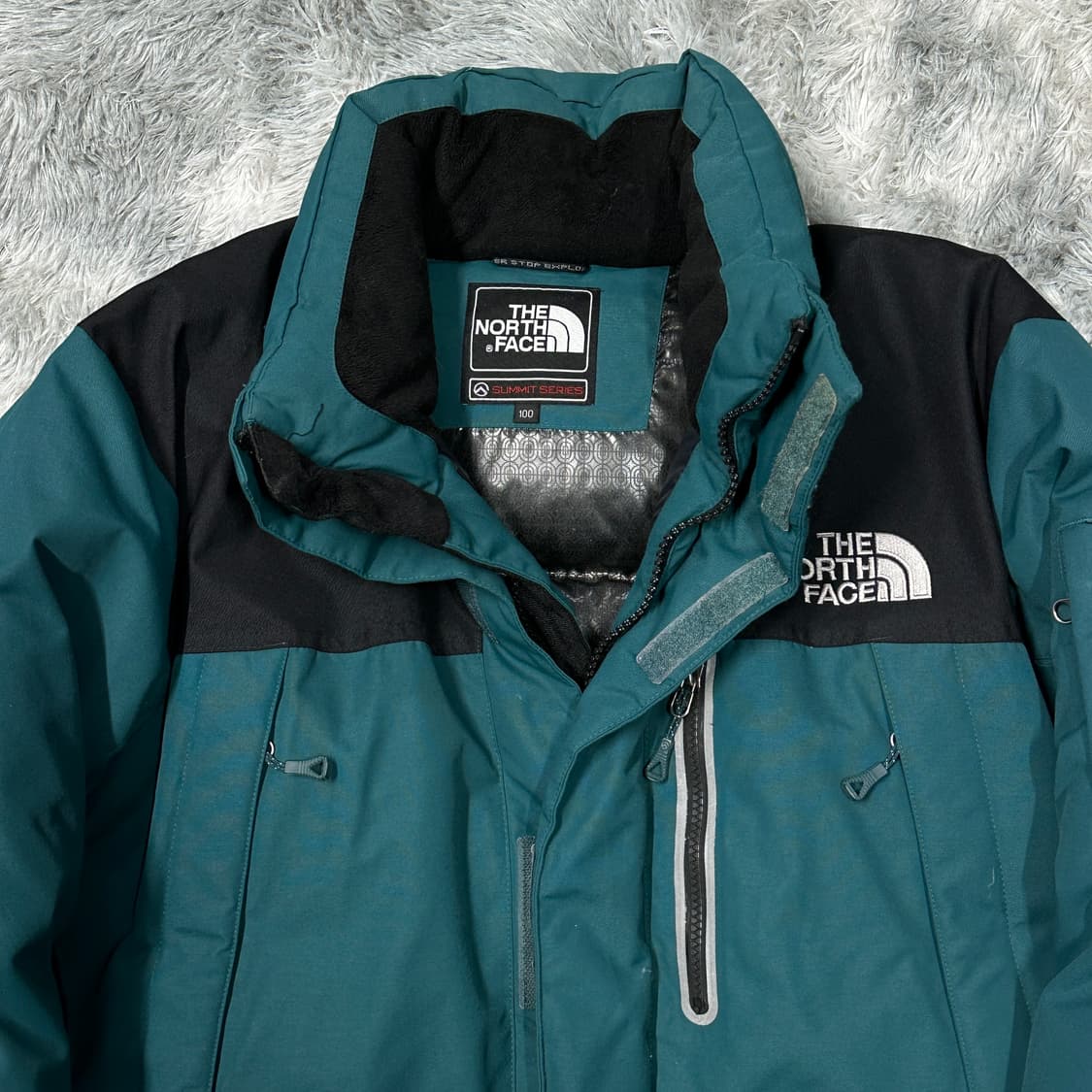 노스페이스 써밋 하이벤트 보스톡 다운 패딩  상품이미지2