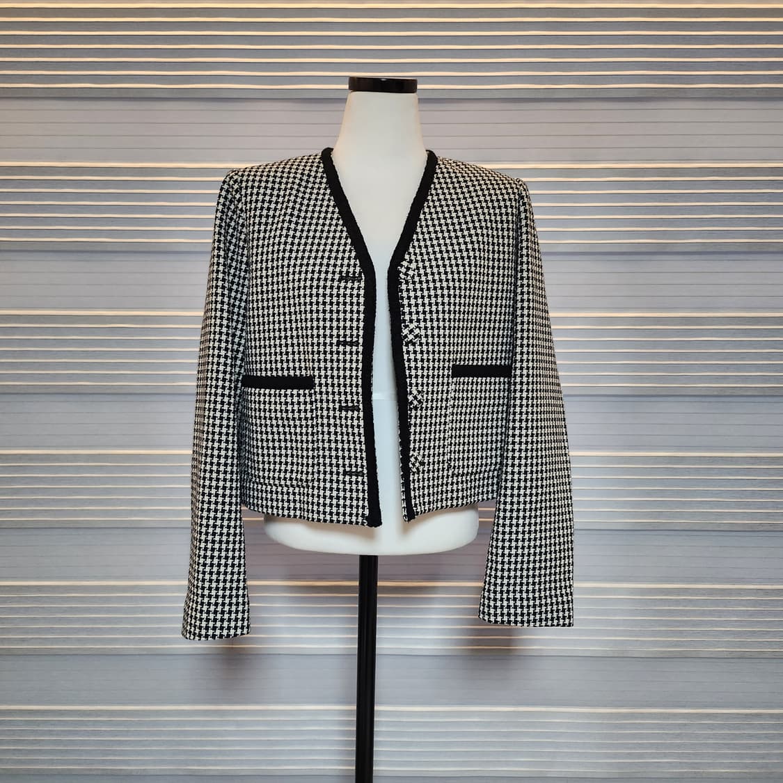 《새상품》MIXXO 트위드 자켓 가디건 상품이미지1