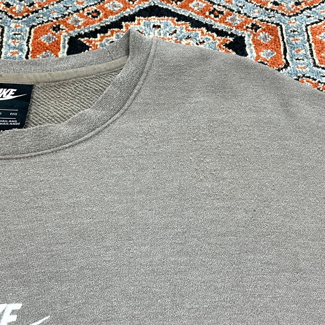 나이키 스펠로고 베이지 기모 맨투맨 티셔츠 남성2XL 상품이미지4