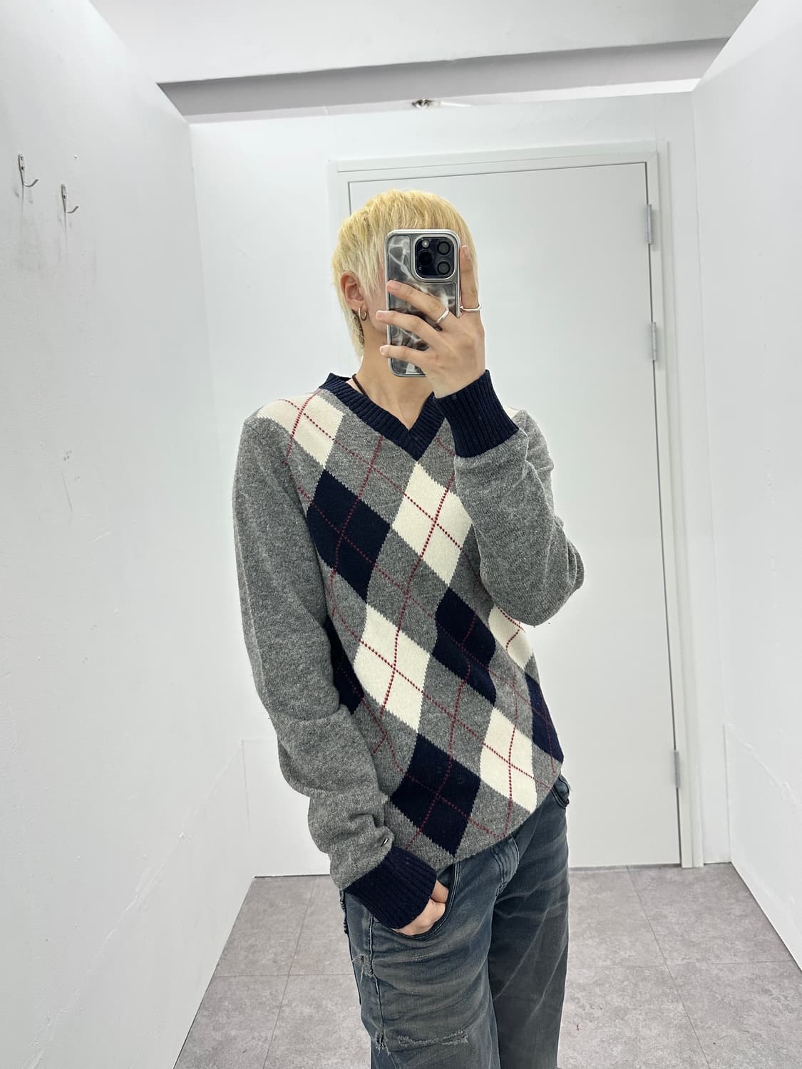 Tommy Hilfiger argyle pattern v neck kni 상품이미지1