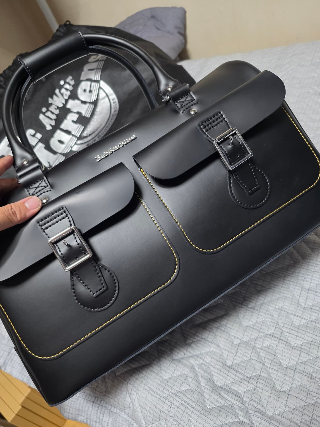 닥터마틴 더플백 데이트리퍼 백 상품이미지6