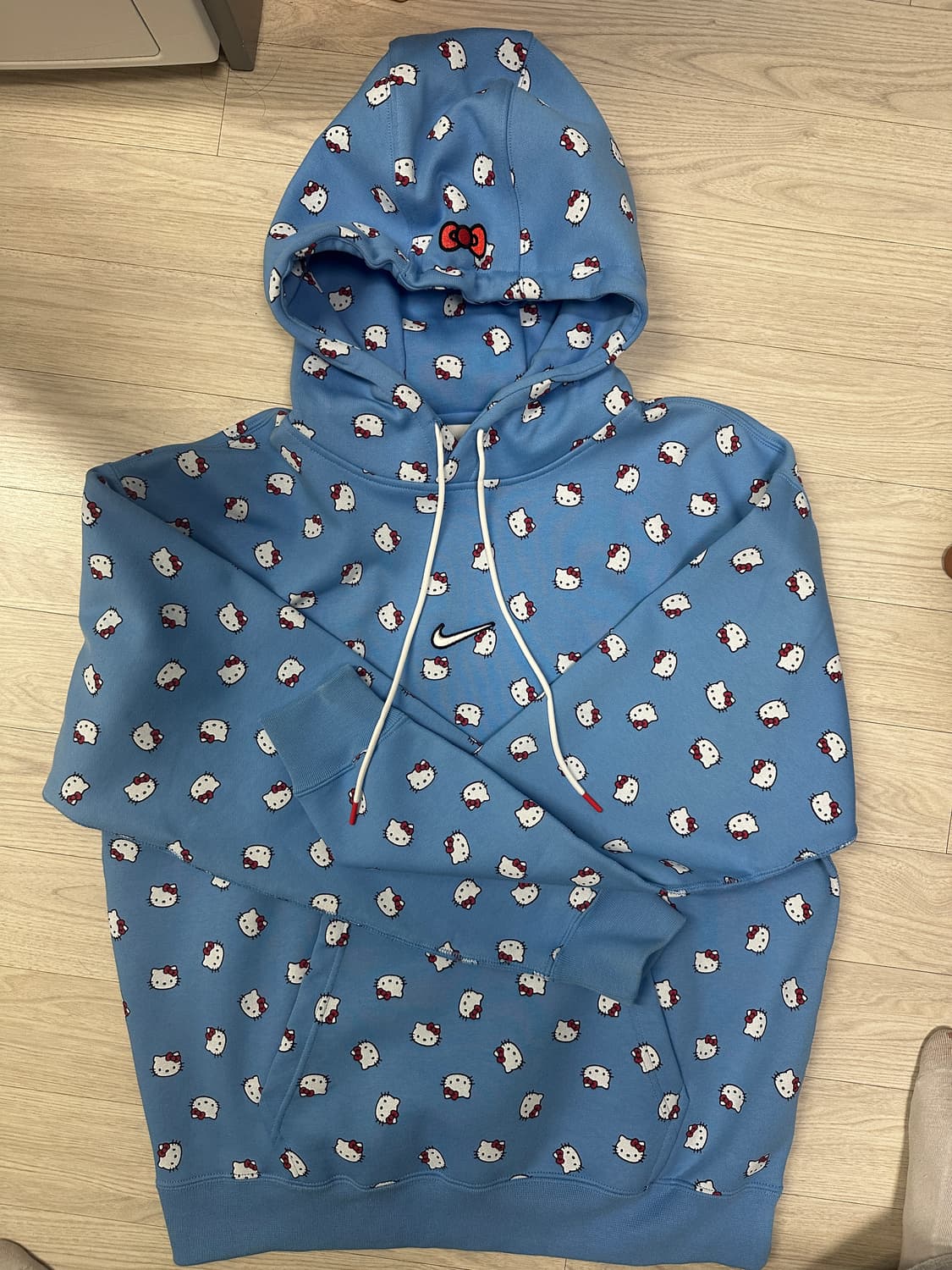Nike x Hello Kitty NRG Fleece Hoodie 상품이미지3