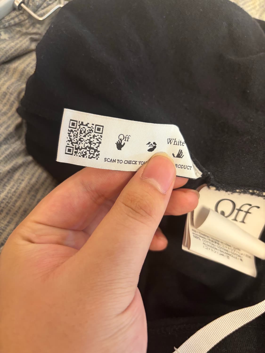 오프화이트 스프레이 반팔 라지 상품이미지4