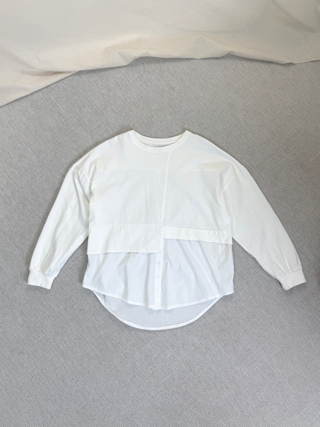 Dollupoops 비대칭 컷팅 레이어드 스웻셔츠 상품이미지5