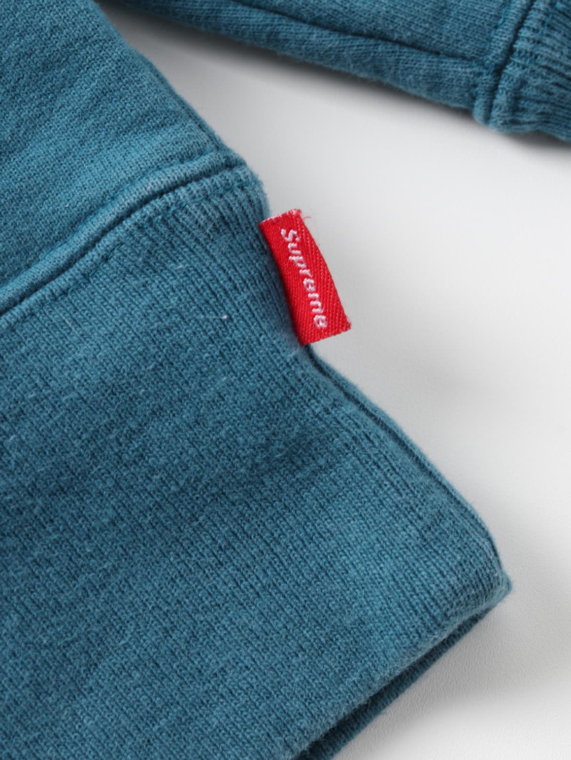 슈프림 Supreme Independant Crewneck 상품이미지7