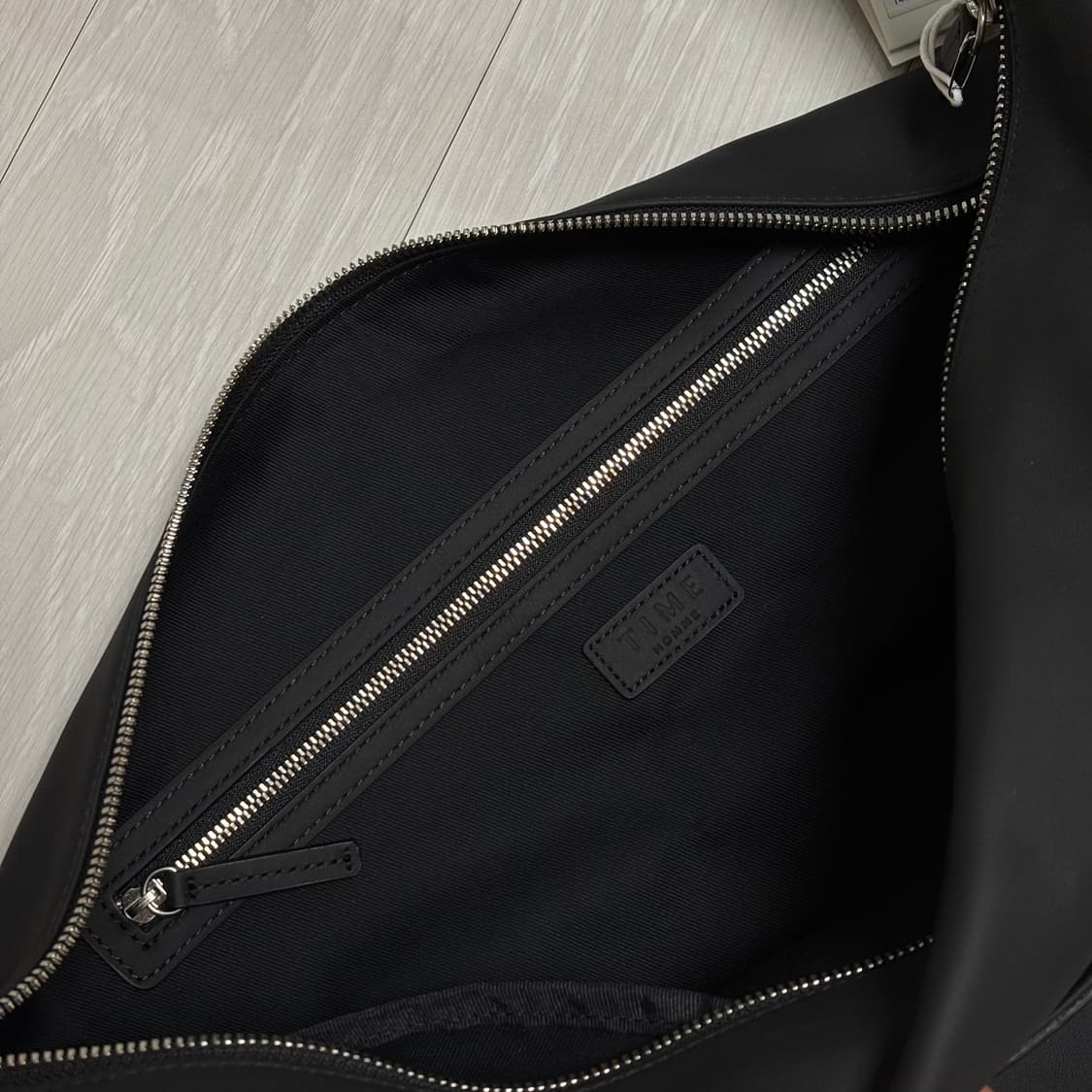 타임옴므 레더 크로스백 상품이미지4