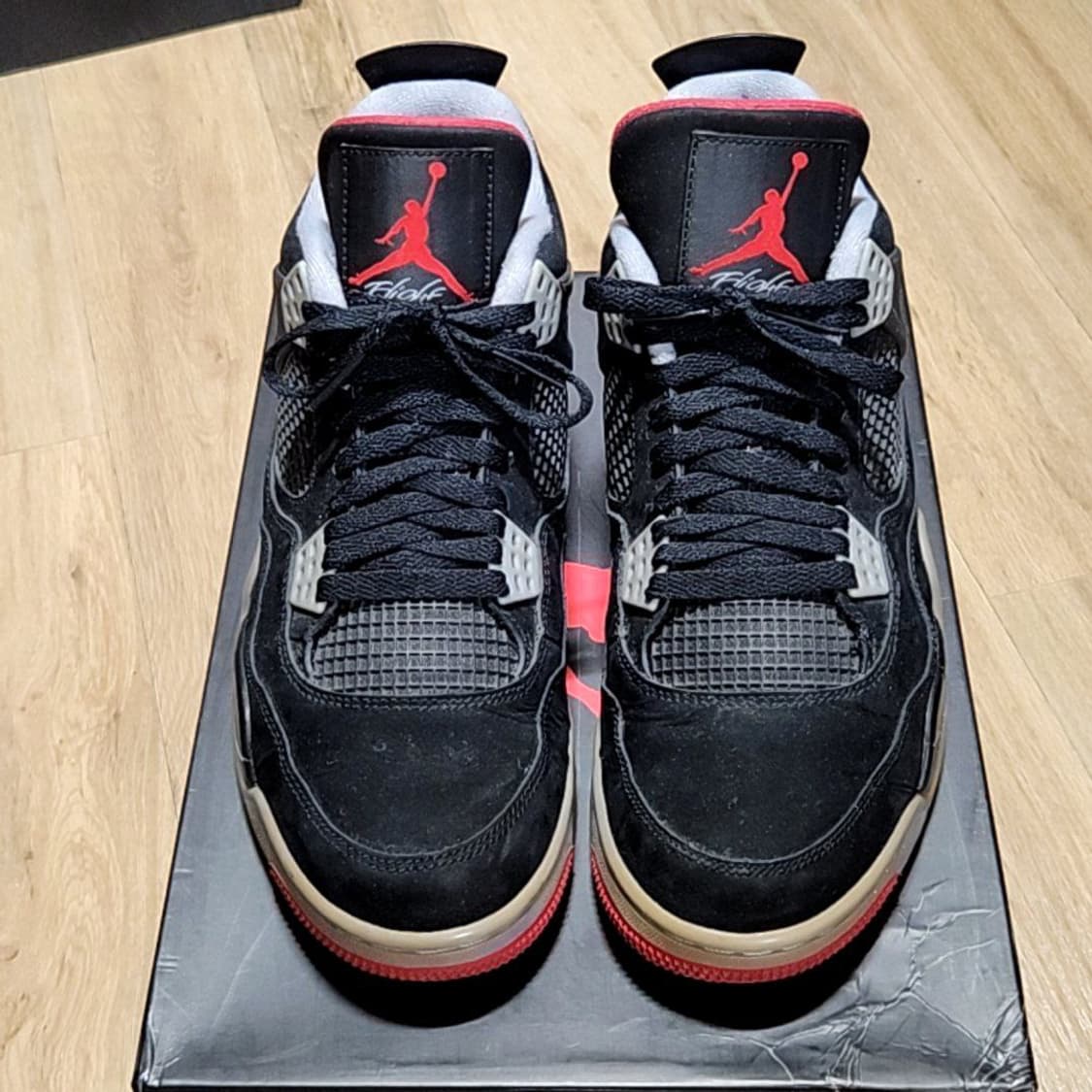 나이키 270 조던4 블랙시멘트 상품이미지3