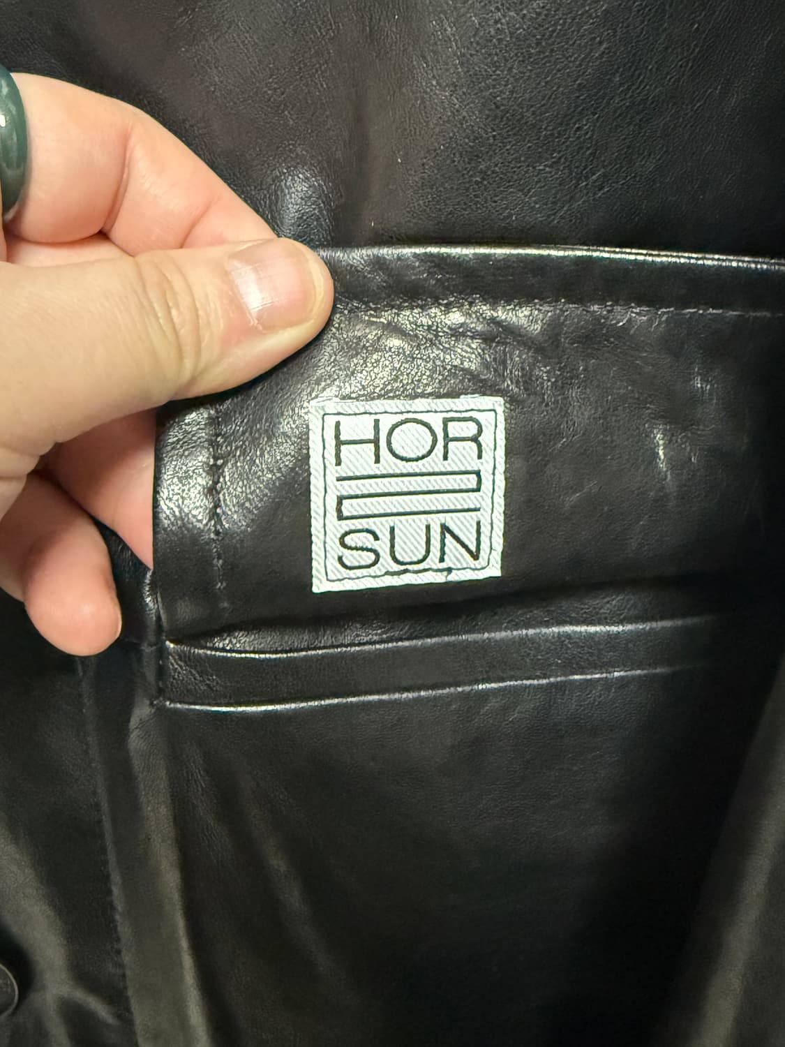 홀리선 윈터포트 베지터블 레더 코트: M / 블랙 상품이미지3