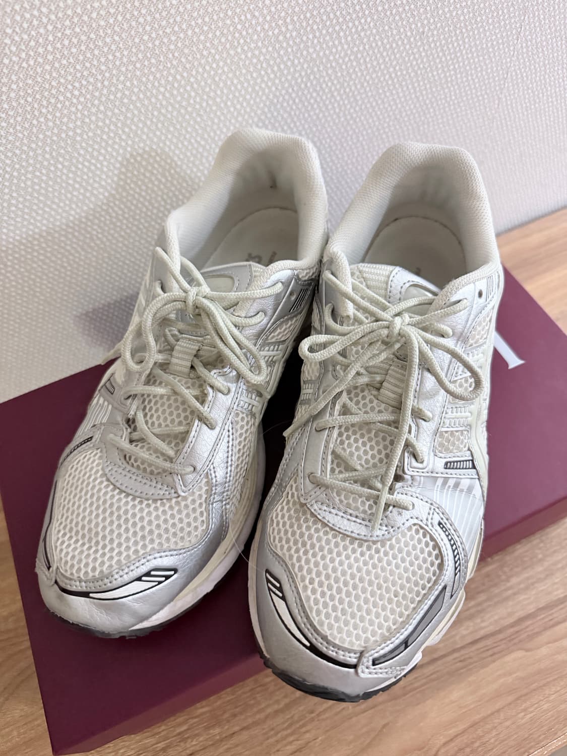 270) 키스 로니피그 아식스 젤카야노 12.1 상품이미지2