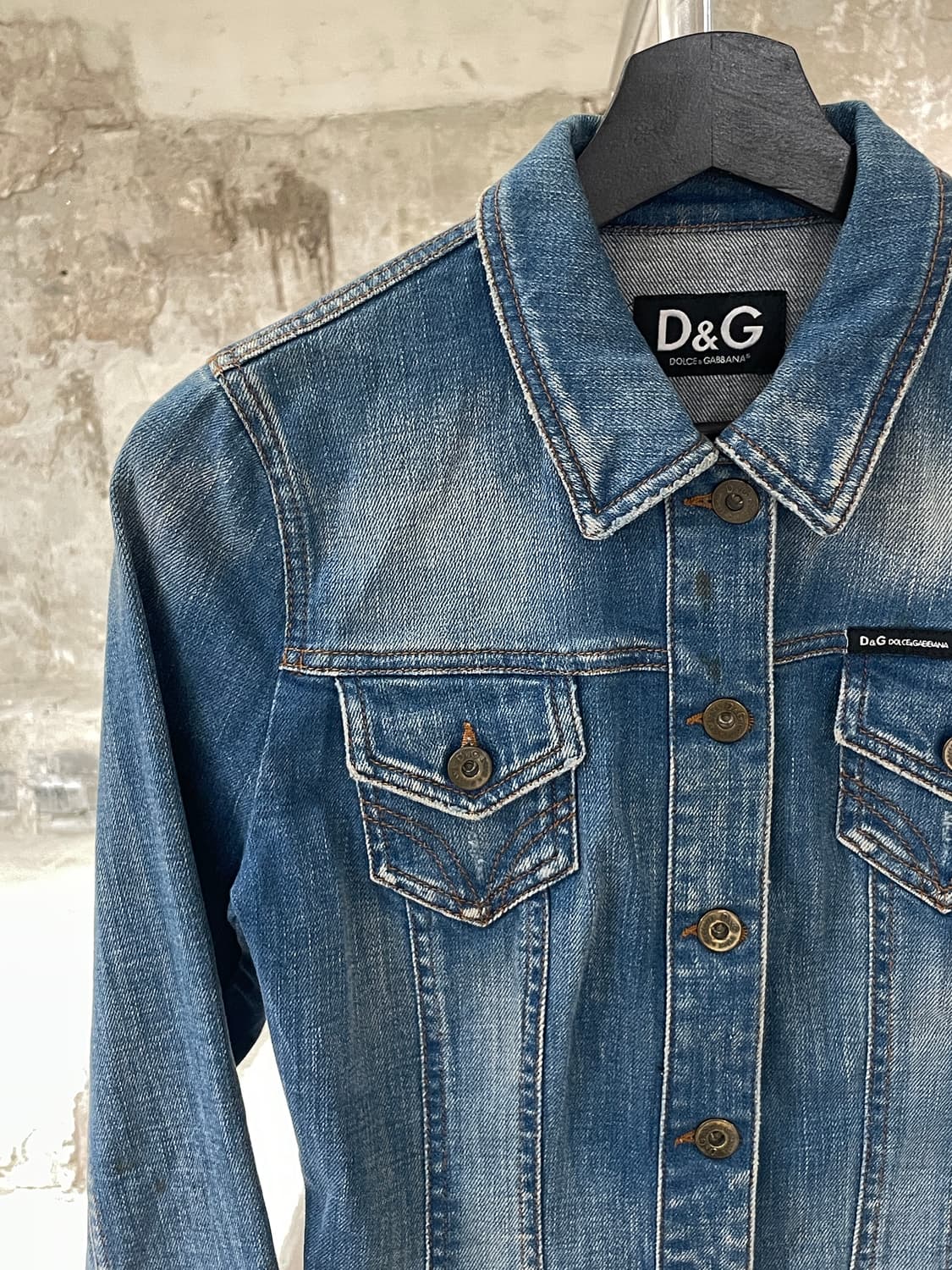 돌체 앤 가바나 중청 크롭 워싱 데님 자켓 상품이미지2