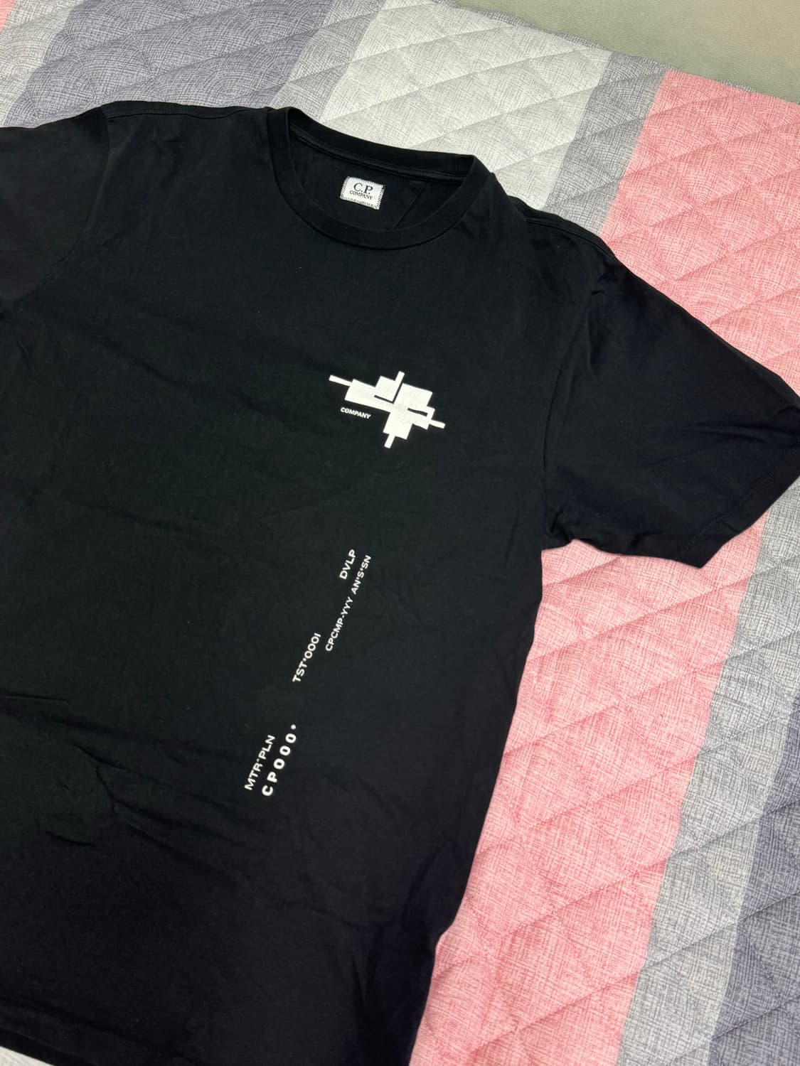 C.P컴퍼니 블랙 반팔 프린팅 티셔츠(L) 상품이미지1