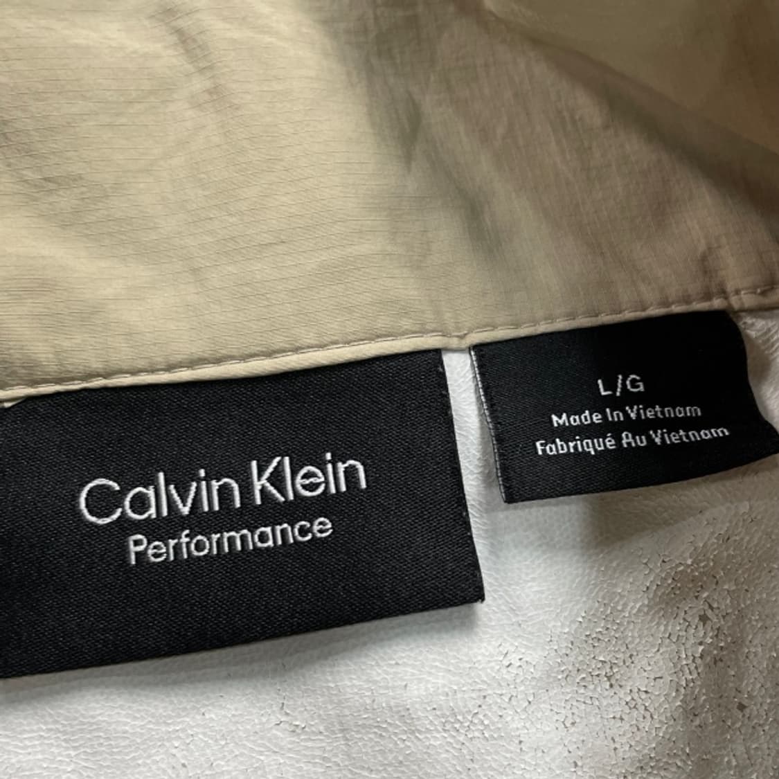 100 캘빈클라인 퍼포먼스 바람막이 상품이미지3