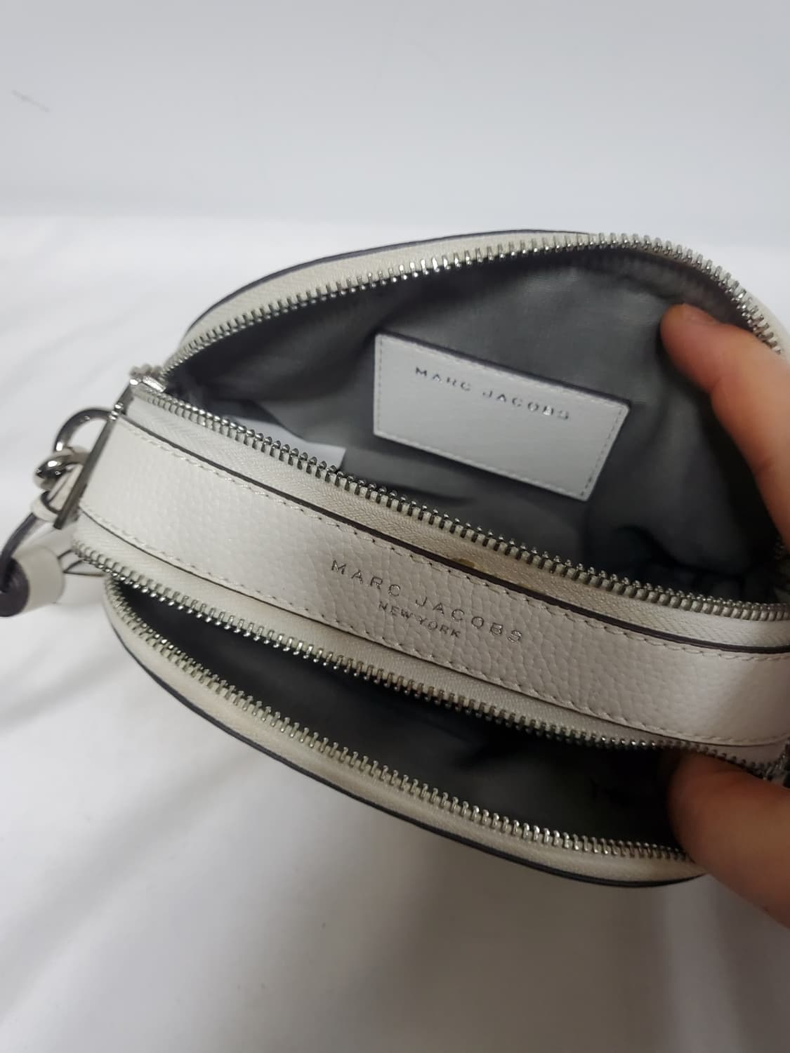 마크제이콥스 미니크로스백 정품  상품이미지8