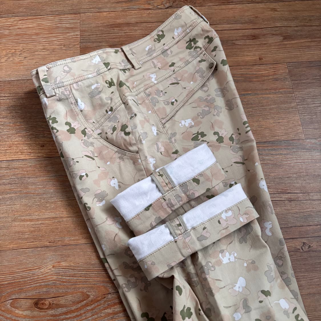 질스튜어트 캐주얼 팬츠 S 26 패턴 스판 슬림 실루엣 바지 상품이미지3