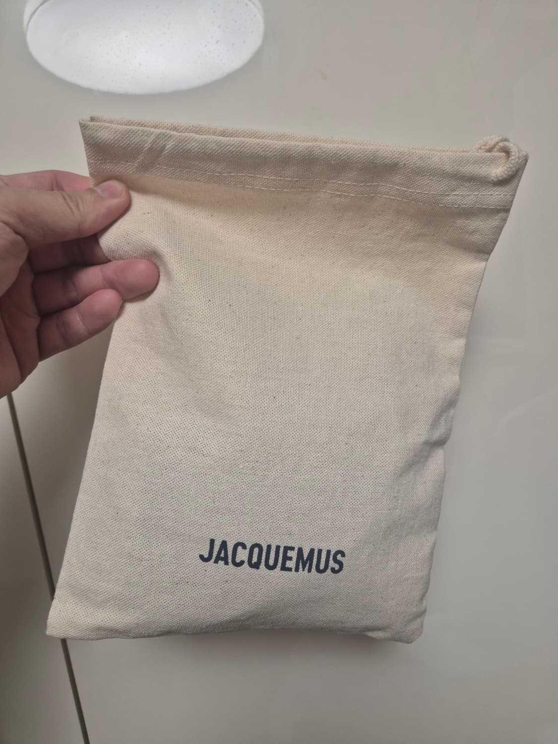 [새상품] Jacquemus 자크뮈스 스트랩 카드홀더 상품이미지3