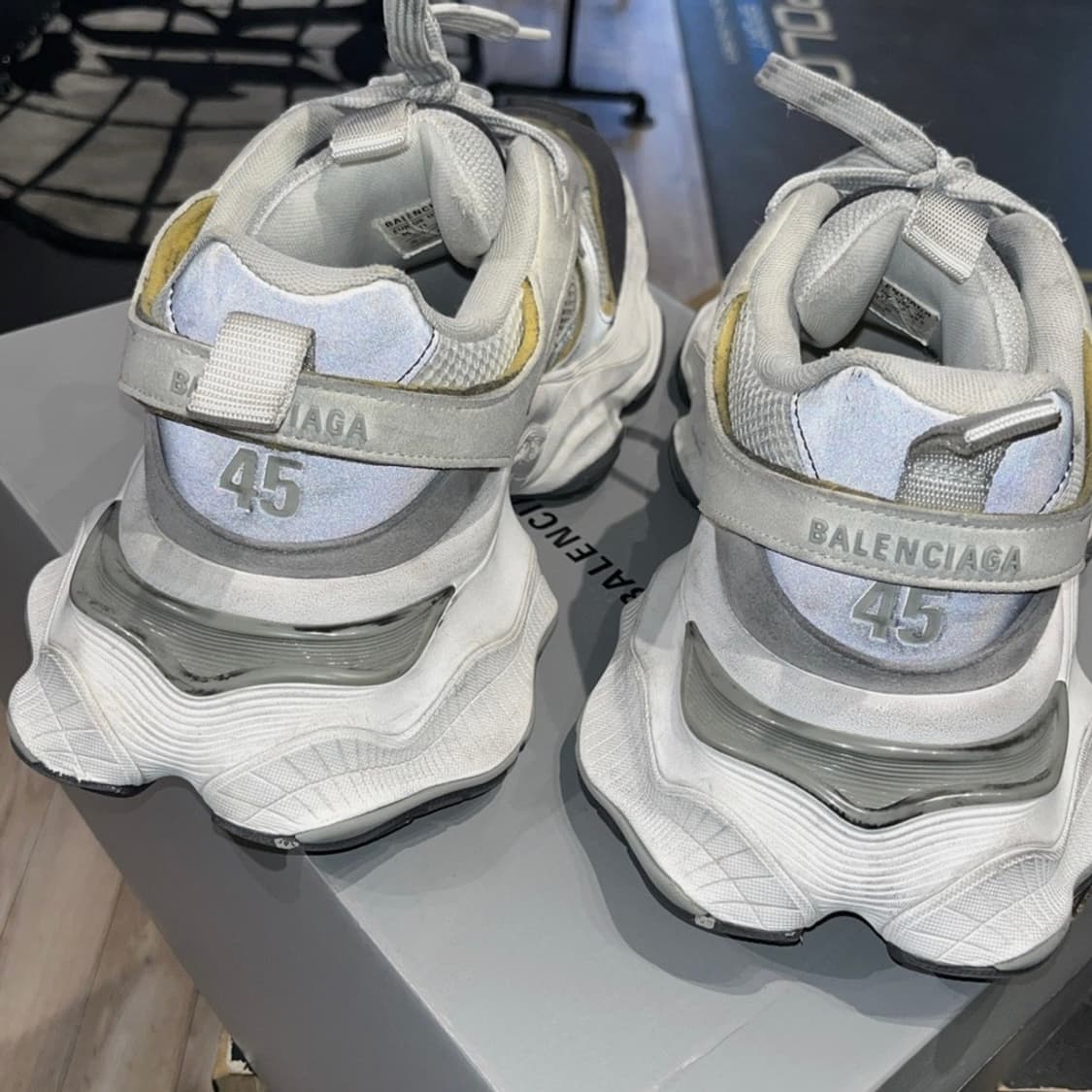 발렌시아가 카고 러너 스니커즈 45 상품이미지4