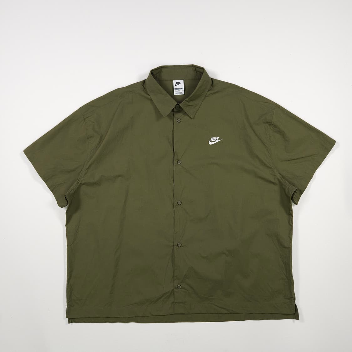 나이키 오버사이즈 핏 반팔 셔츠 상품이미지1