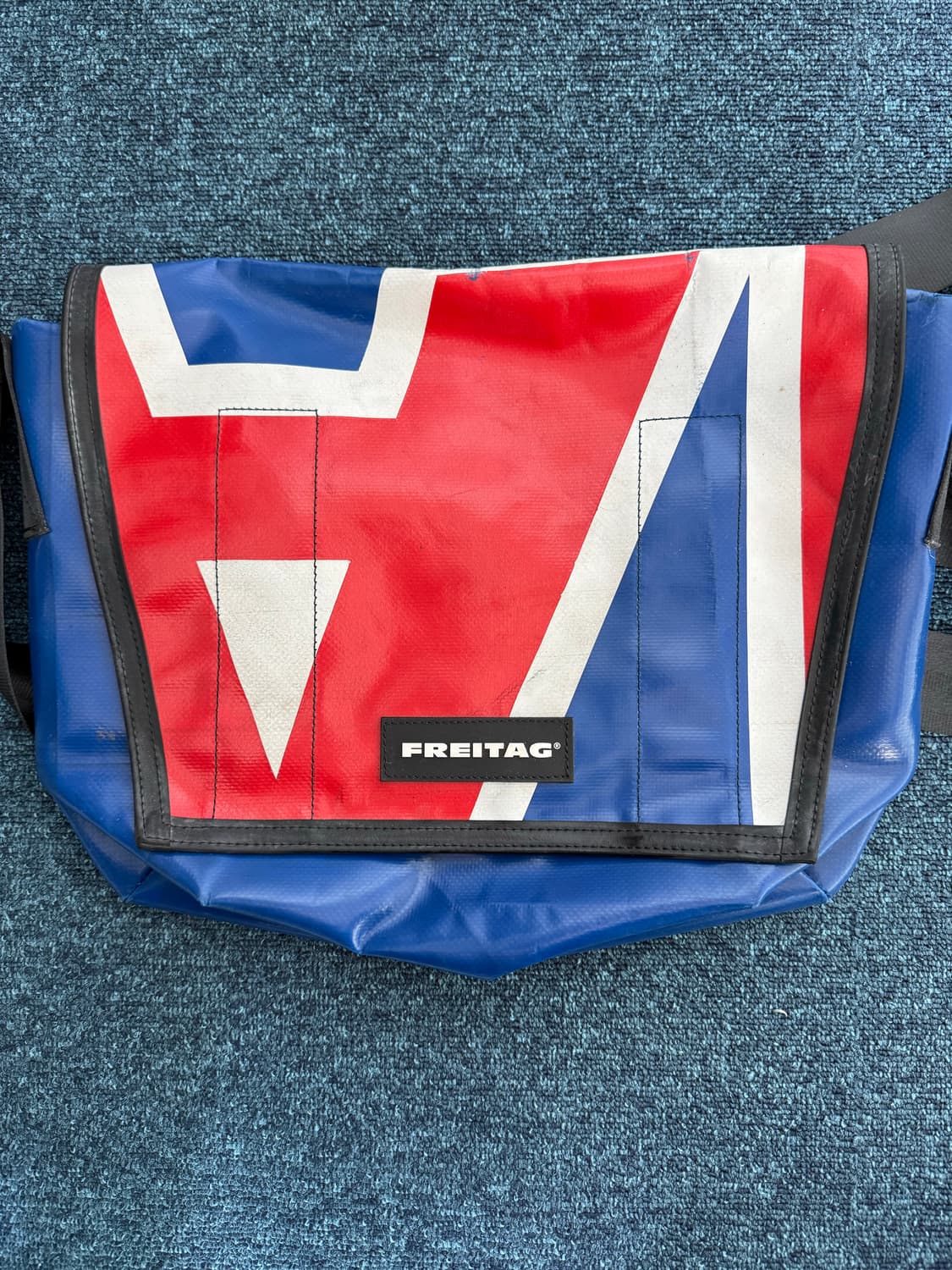 프라이탁 덱스터 상품이미지1