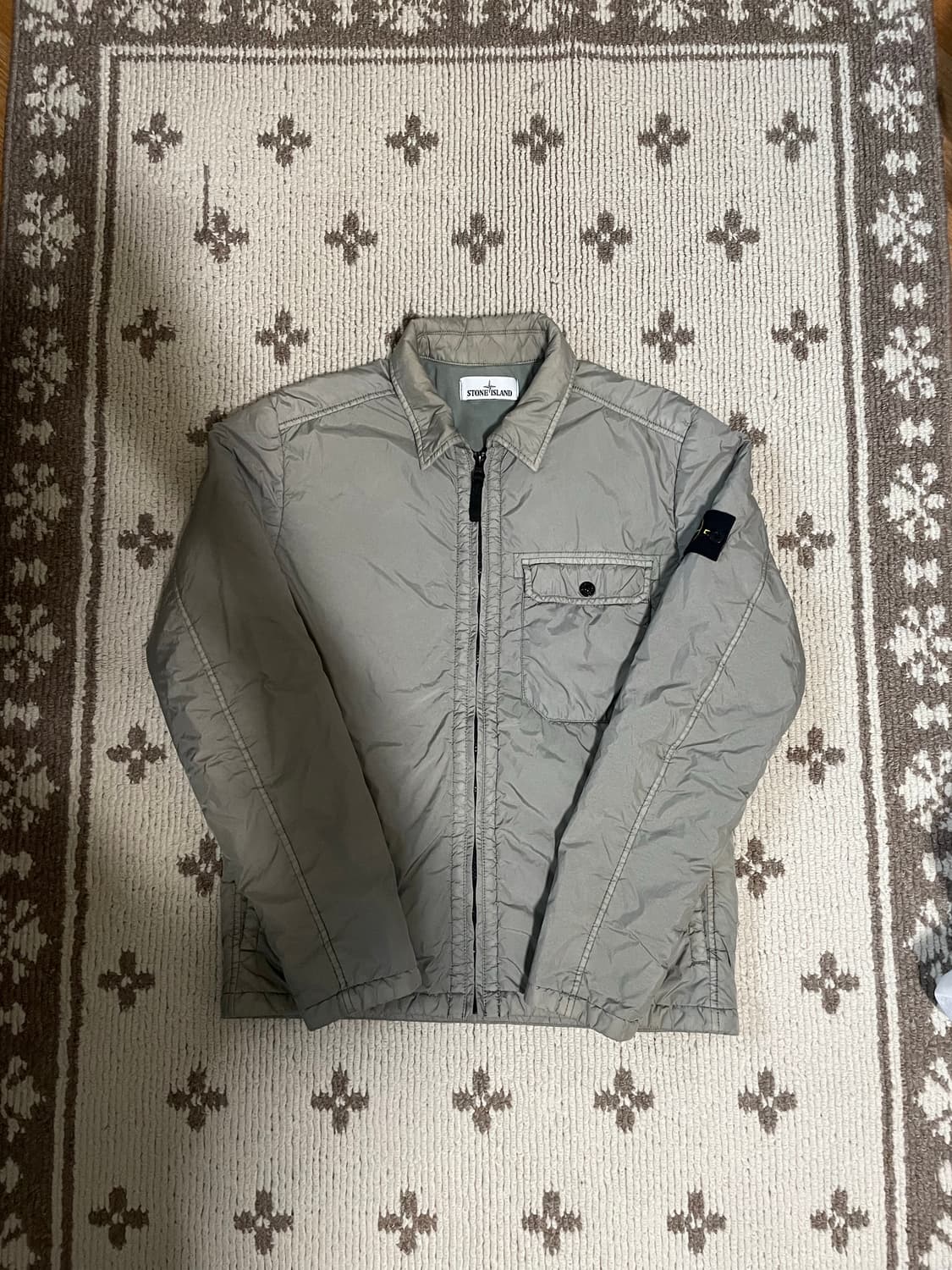 스톤아일랜드 나일론 경량 패딩 자켓 상품이미지1