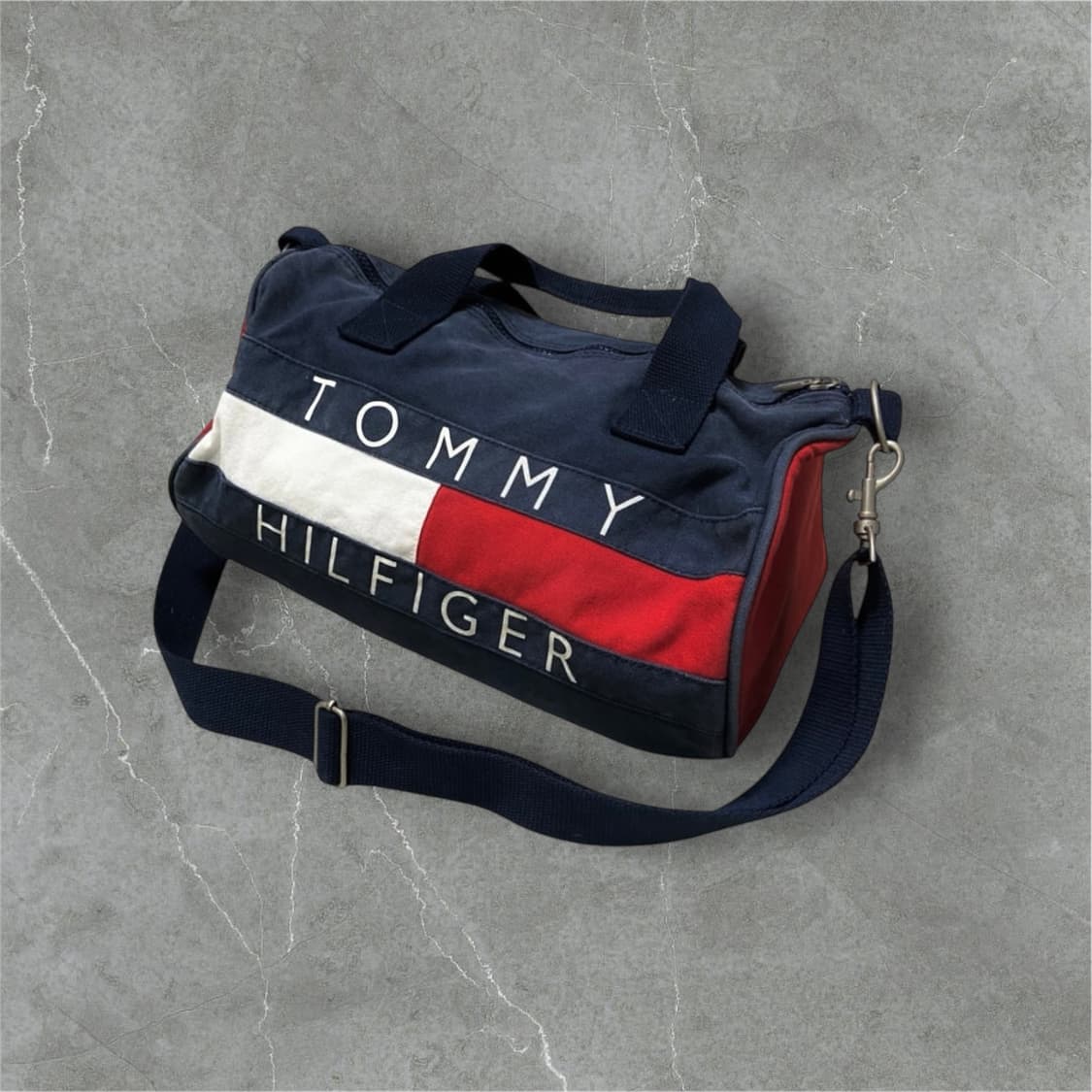 타미힐피거 클래식 빅로고 더플백 보스턴백 캔버스 망치백 원통 가방 상품이미지2