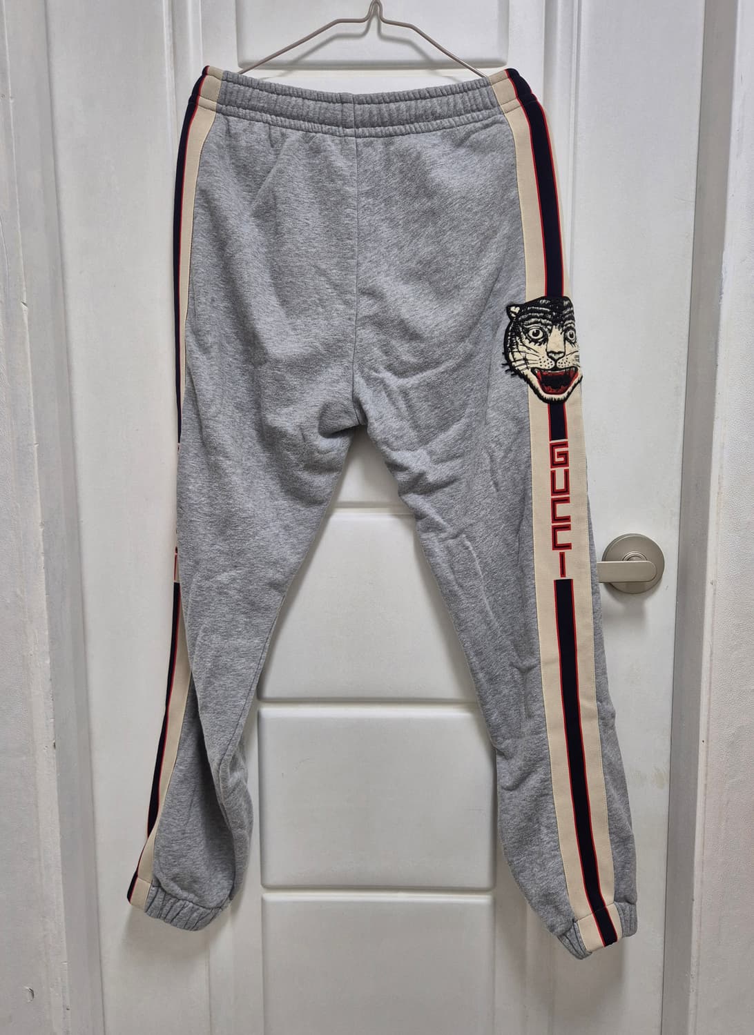 (정품) 구찌 Gucci 타이거 자수 조거 팬츠 S 상품이미지8