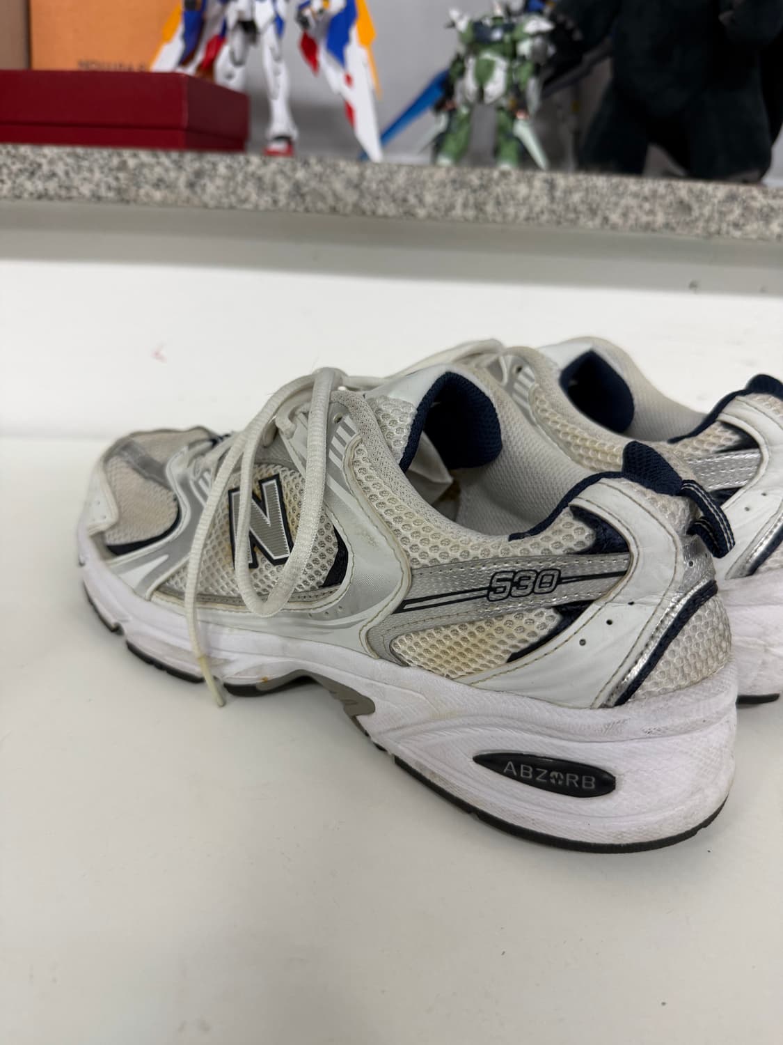 정품) 뉴발란스 530 실버 270 상품이미지6