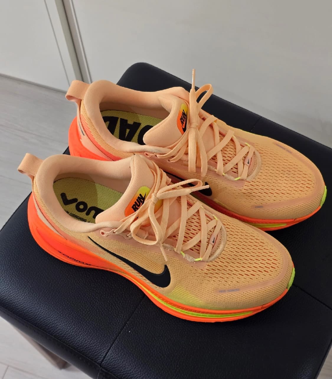 나이키 보메로 18 오렌지 상품이미지4