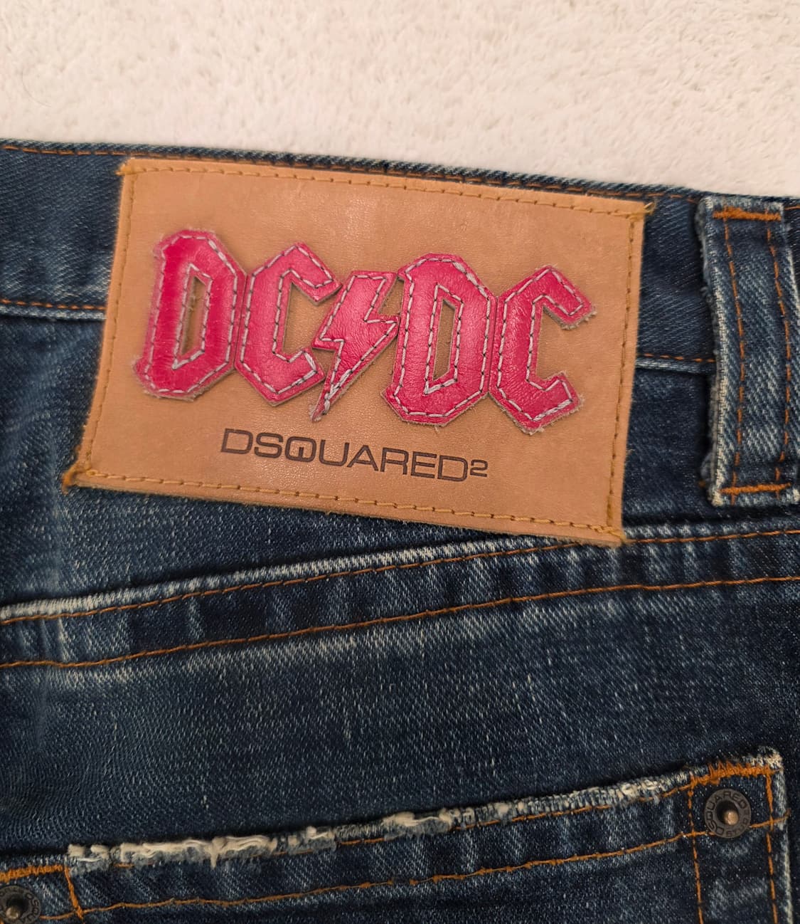 디스퀘어드2 가죽패치 데님청바지. 상품이미지6