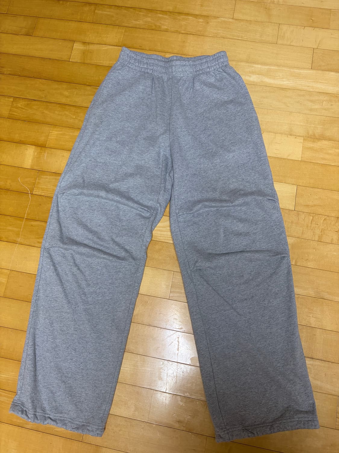 무신사 스탠다드 파라슈트 스웨트 팬츠 M 상품이미지3